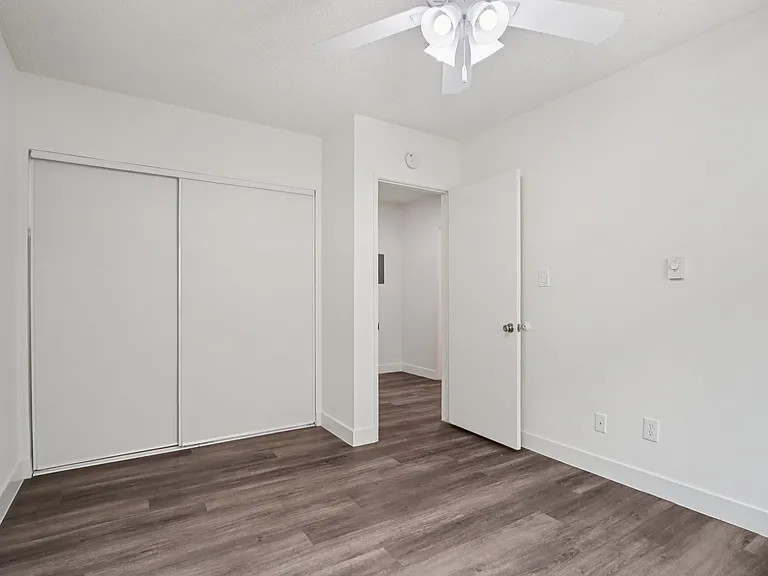 1130 Marine Avenue — Photo 16