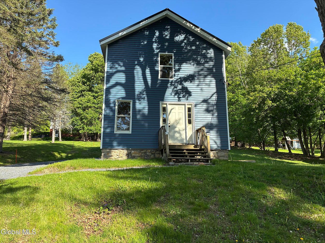 1st image of 77 Abbott Street