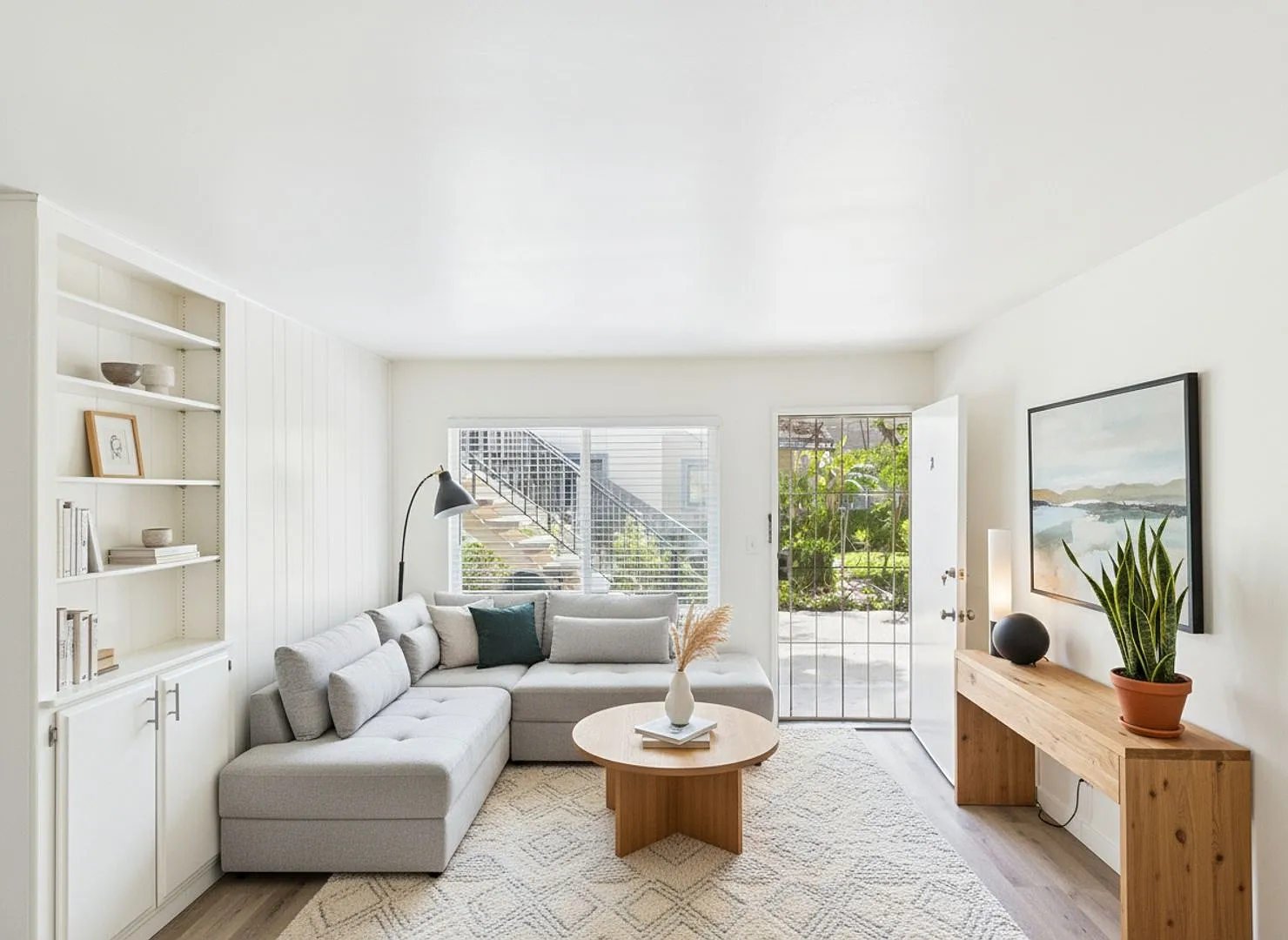 4582 Maryland Street — Photo 4
