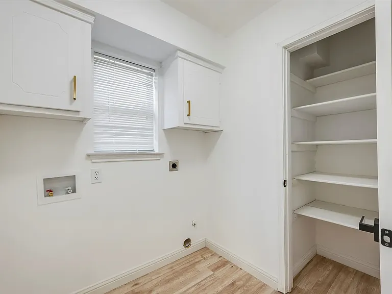 7411 Carta Valley Dr — Photo 20