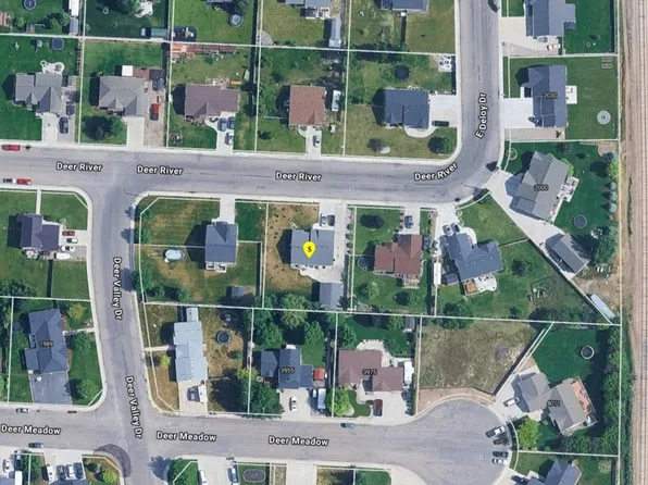 3936 Deer River Dr, Idaho Falls, ID 83401