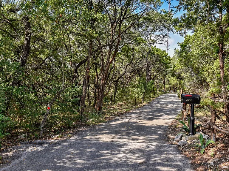 5225 Fossil Rim Rd — Photo 28