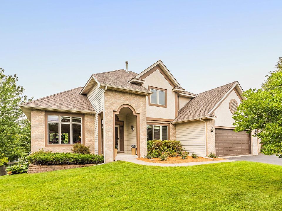 1st image of 4285 Balsam Ln N