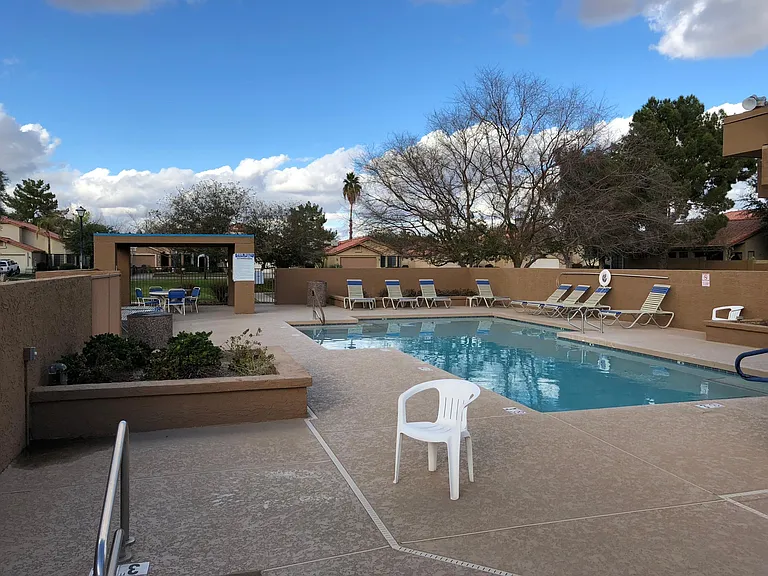 4435 E Amberwood Dr — Photo 16