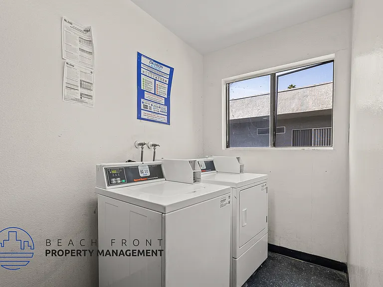 229 S. Normandie Ave. — Photo 16