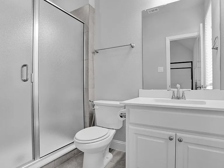 14093 Shiloh Springs Dr — Photo 10