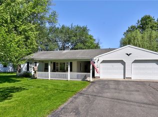 27 Amherst Rd, Waterloo, NY 13165