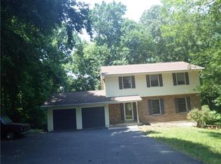 5201 Grenock Dr, Lothian, MD 20711