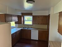 755 Burnell Rd, photo 5
