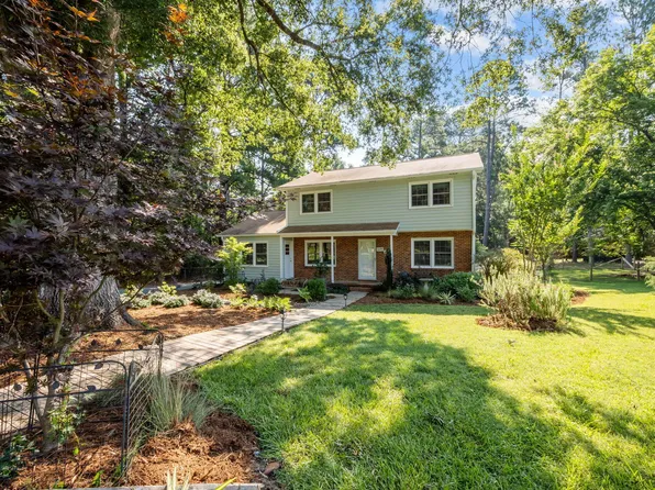 101 Hunter Pl, Carrboro, NC 27510