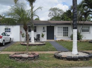 7105 Taylor St, Hollywood, FL 33024