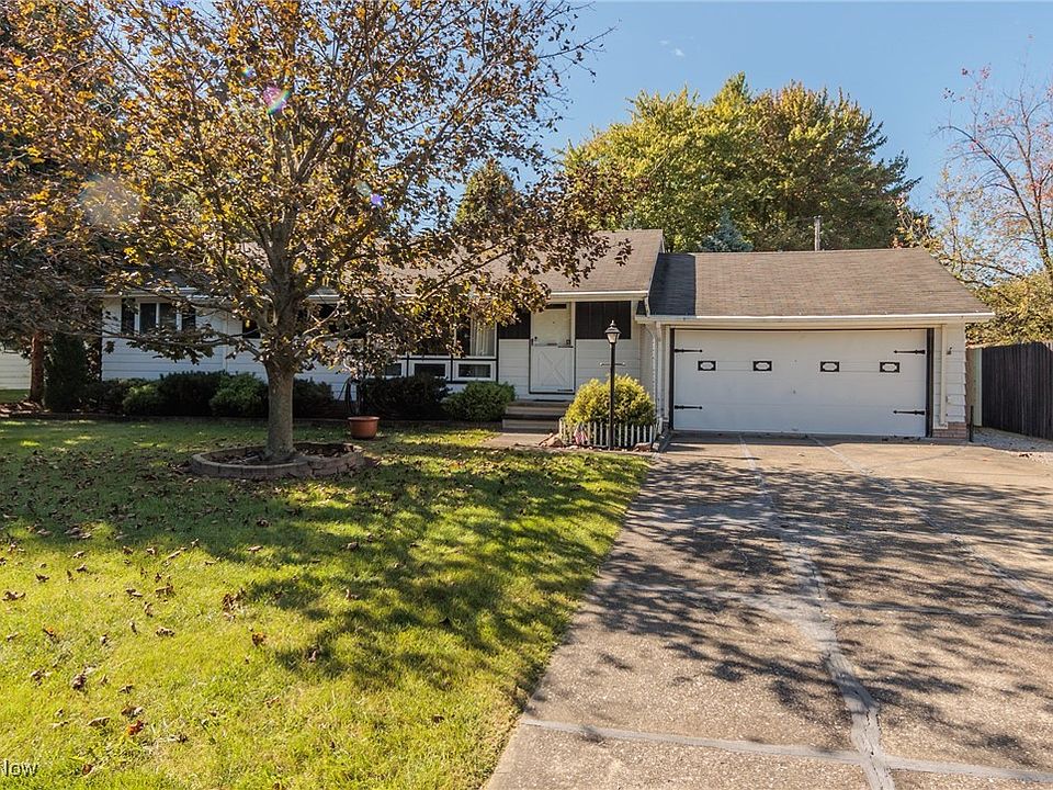 1st image of 17690 Ash Dr