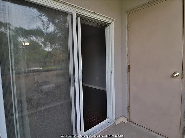 3000 Sandwich St #201 — Photo 22