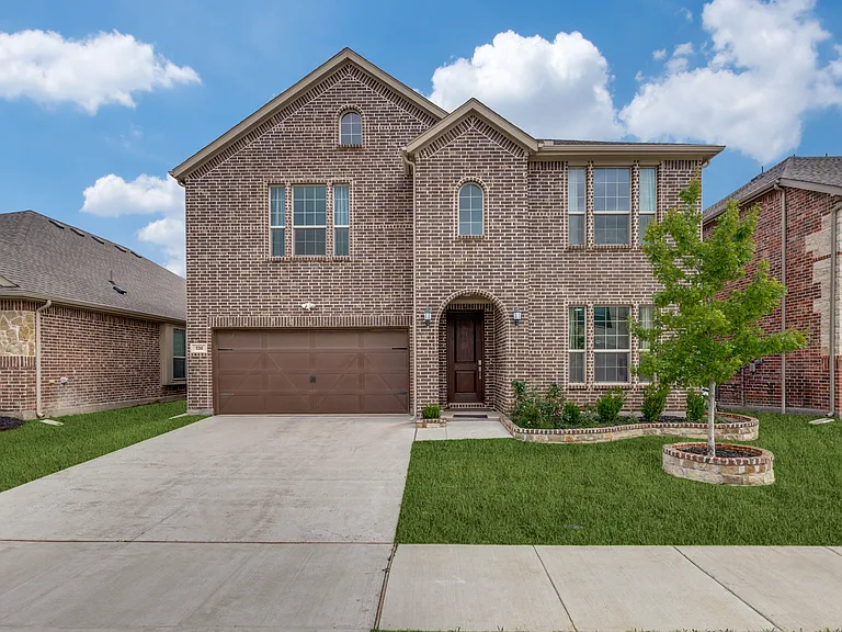 Front Structure
108 Invermore Dr, Little Elm, TX 75068