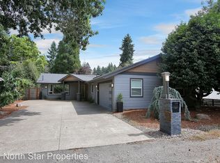 17872 Pilkington Rd, Lake Oswego, OR 97035