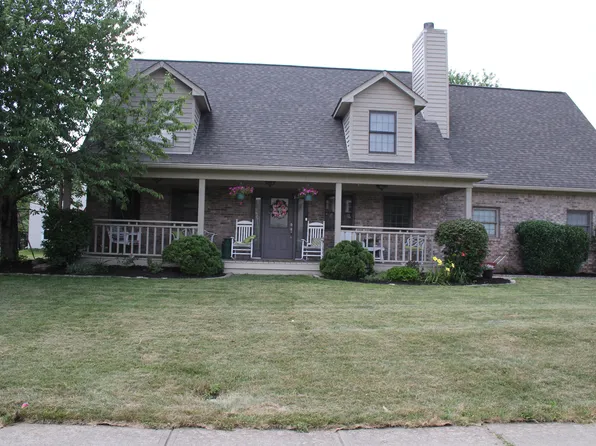 62 Eastview Dr, Bargersville, IN 46106