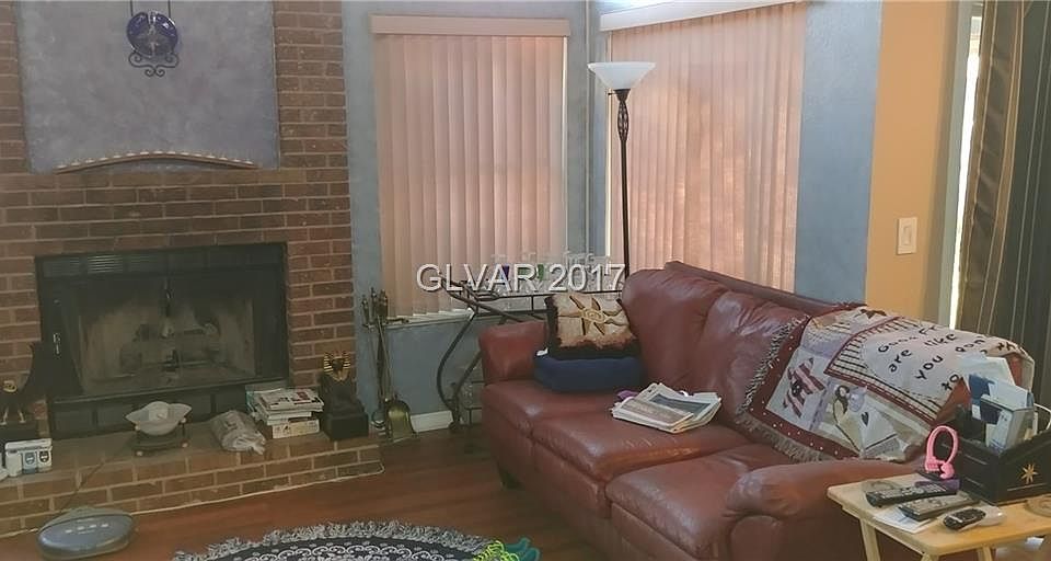 2nd image of 1734 Candice St