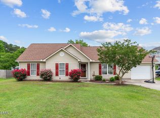 2475 Hunterchase Ln, Greenville, NC 27858