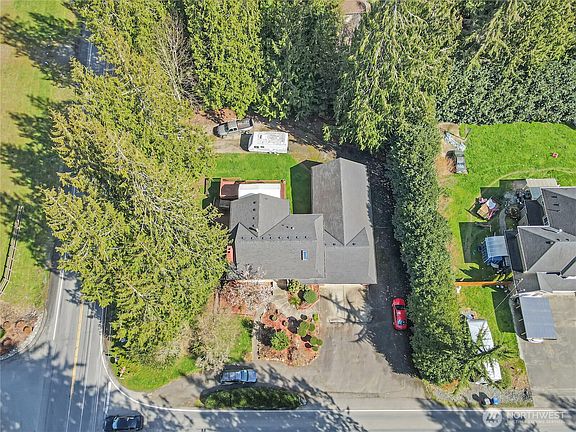 4th image of 12001 Robinhood Lane