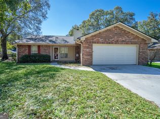 157 W Peach Ave, Kingsland, GA 31548