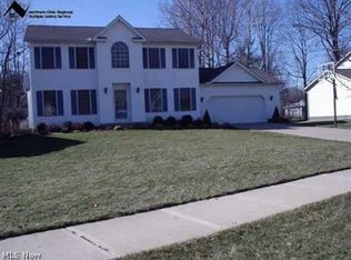 6350 Inland Shores Dr #SL-36, Mentor, OH 44060