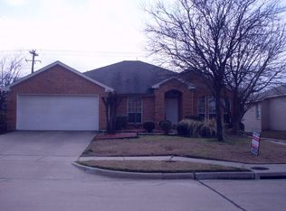 3410 Kent St, Midlothian, TX 76065