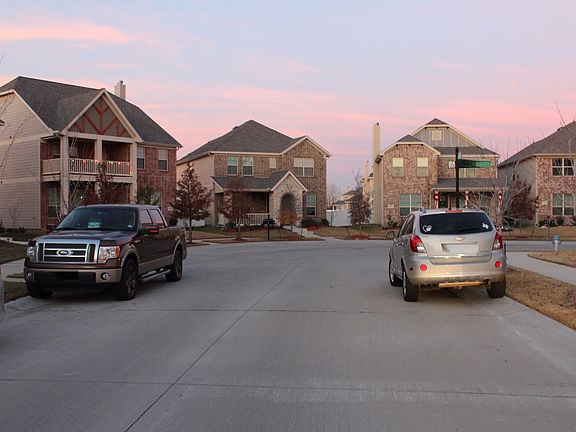 4th image of 1116 Black Cherry Dr
