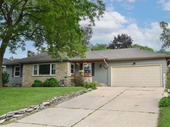 720 North 113th STREET, Wauwatosa, WI 53226