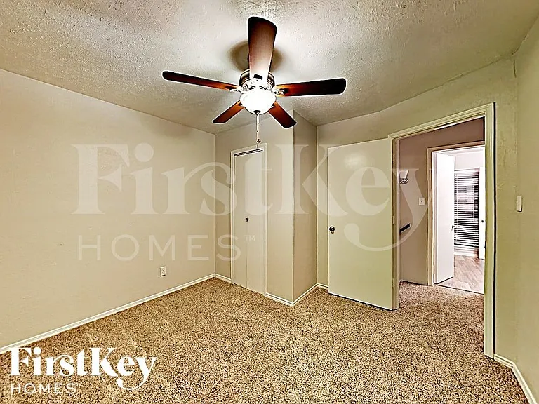 2805 Galemeadow Dr — Photo 6