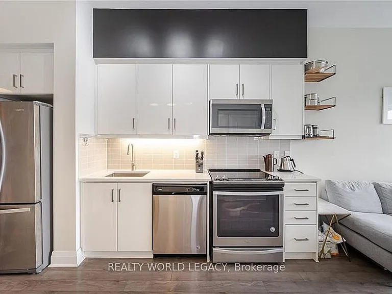 17 Zorra St #2407 — Photo 18