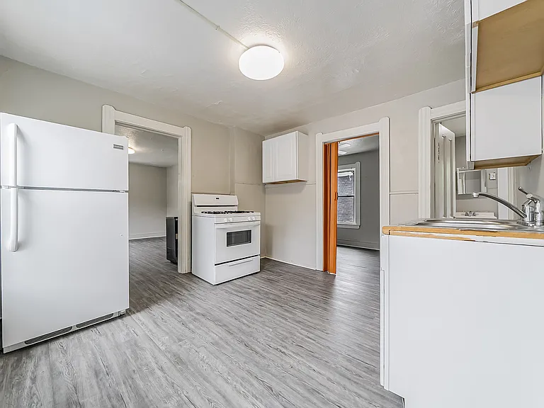 12307 Plover St — Photo 15