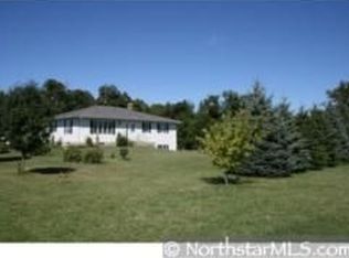 7140 Tacoma Ave, Mayer, MN 55360