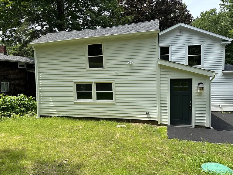 36 E Shore Rd #B — Photo 27