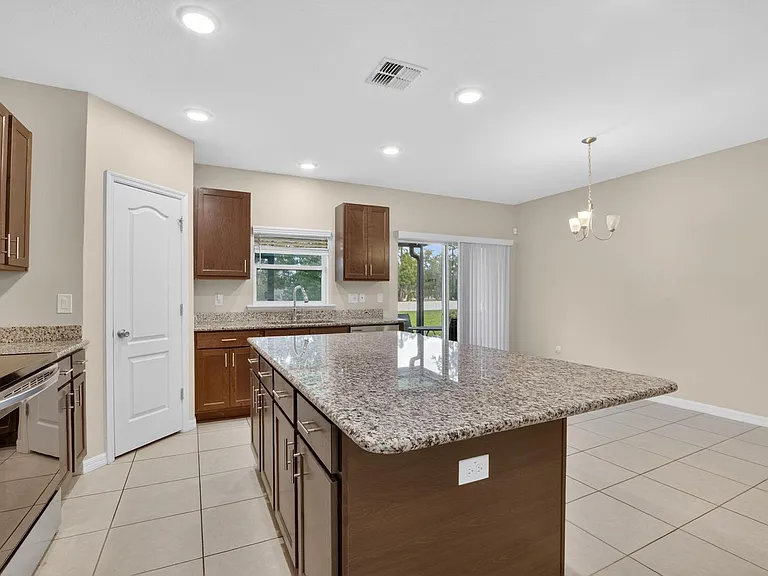 4718 Spatter Dock St #D — Photo 45
