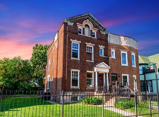 1023 E 45th St, Chicago, IL 60653