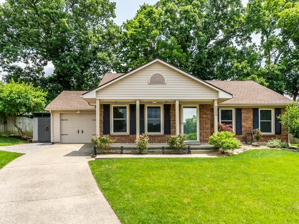 2500 Ashbrooke Dr, Lexington, KY 40513