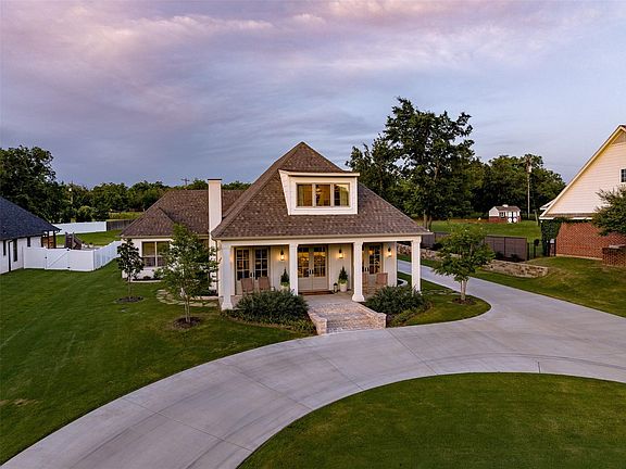 2nd image of 9305 Bellechase Rd