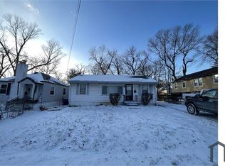 3231 Edmundson Rd, Saint Louis, MO 63114