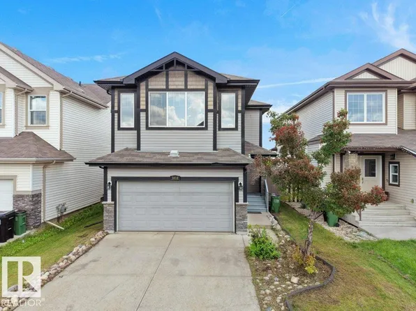 3010 17a Ave NW, Edmonton, AB T6T 0R8