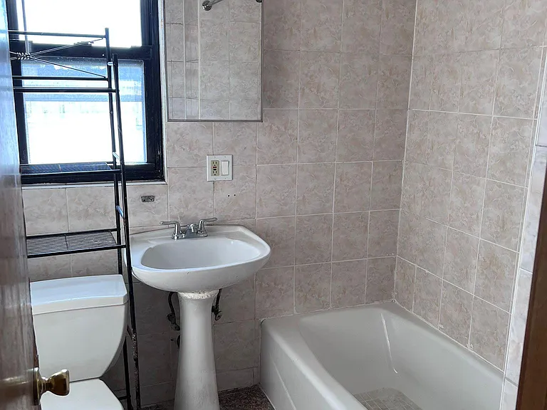 147 Elmora Ave #2A — Photo 11