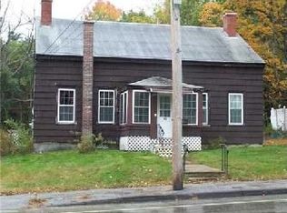 42 Pleasant St, Mechanic Falls, ME 04256
