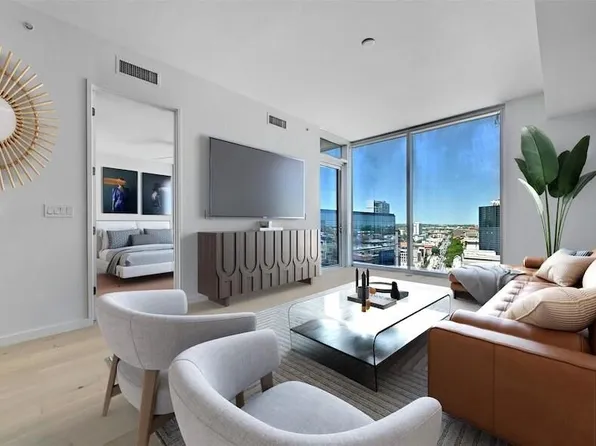 313 W 17th St Unit 2003, Austin, TX 78701