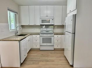 283 SW 2nd St, Boca Raton, FL 33432