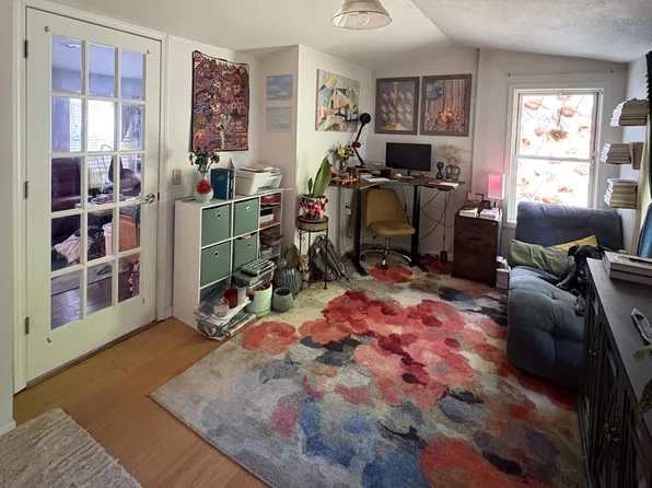 128 N Franklin St APT 1, Madison, WI 53703