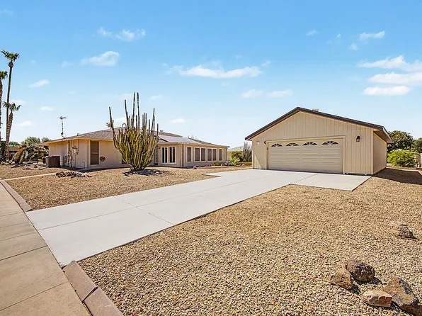 16810 N 110th Ave, Sun City, AZ 85351