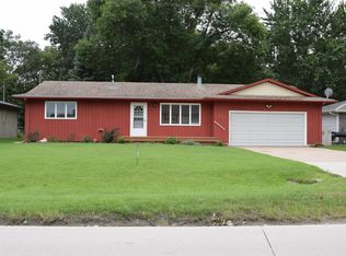 605 Ridgeland Ave, Inglewood, NE 68025
