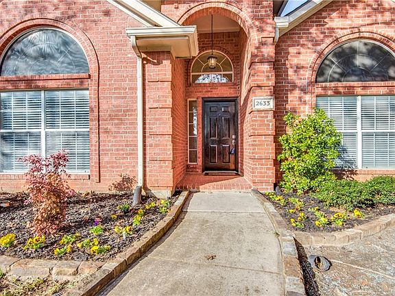 3rd image of 2633 Mossvine Dr