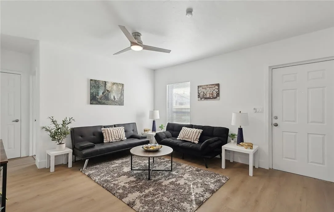 2 bed, $1,250 — Photo 4