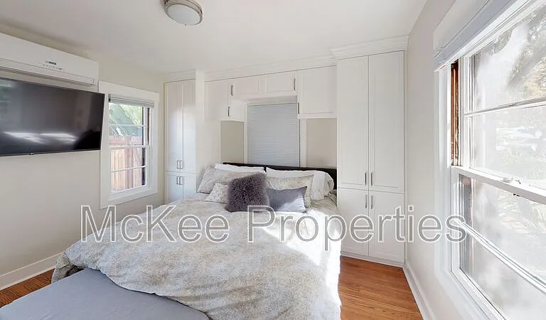 416 G Ave — Photo 8