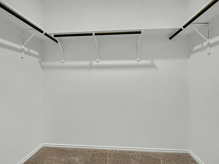 402 Harvest St — Photo 22